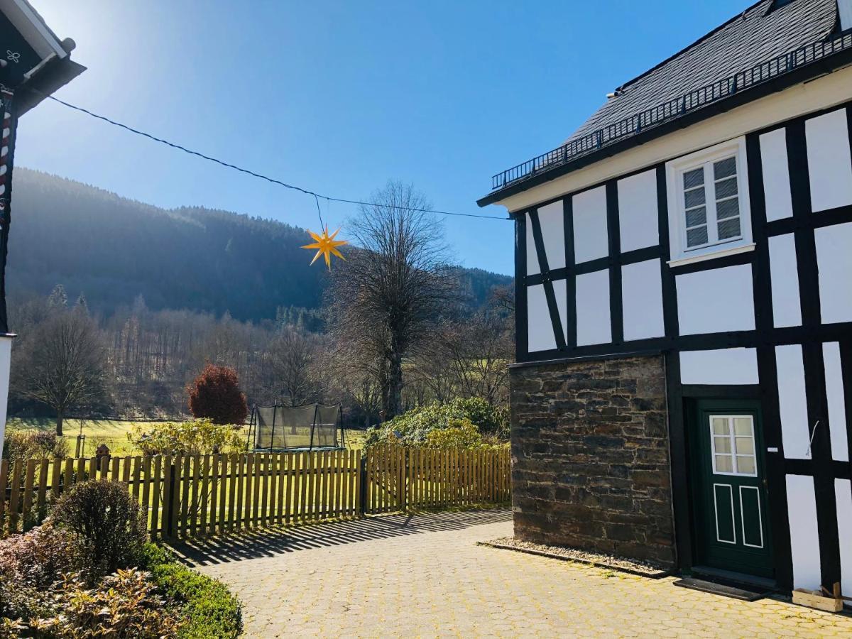 Ferienwohnung Waldblick Lennestadt Exterior foto